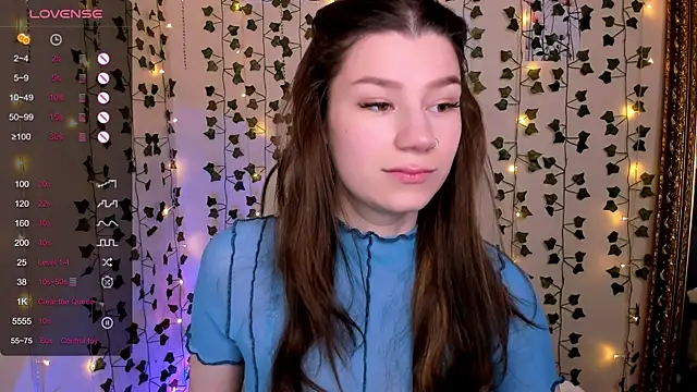 LinaBlossom  online show from February 15, 2026, 8:13 am