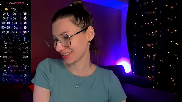 LinaBlossom  online show from March 22, 2026, 8:40 am