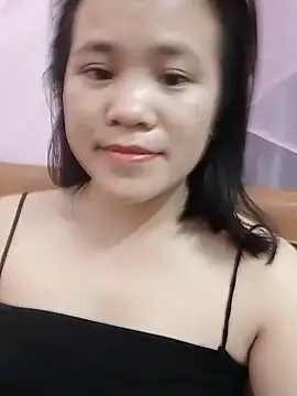 Snapshot of Norah-h chatting on May 13, 2026, 2:36 pm Norah-h online show from May 13, 2026, 2:36 pm