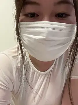 Snapshot of kyaren_JP_kyaren chatting on May 17, 2026, 7:06 am kyaren JP kyaren online show from May 17, 2026, 7:06 am