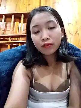 Snapshot of Suzuki_see chatting on October 4, 2025, 9:57 pm Suzuki see online show from October 4, 2025, 9:57 pm