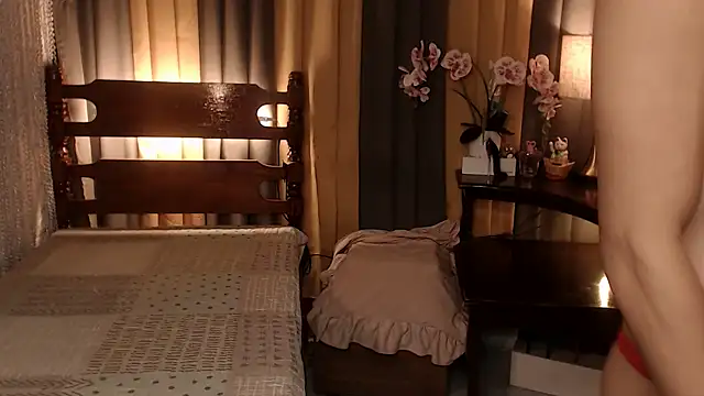 Jastine hunk online show from October 1, 2025, 4:40 am