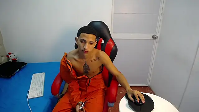 DEIV2  online show from November 1, 2025, 4:25 am