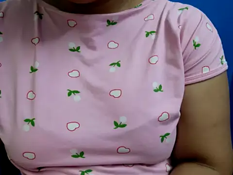 tamilqueenbaby online show from October 16, 2025, 12:00 am