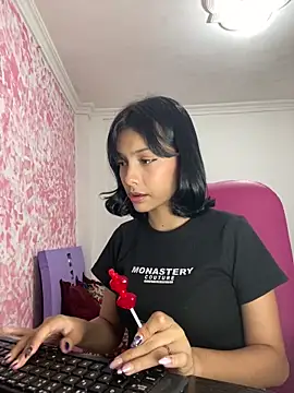 xoxo milk online show from February 17, 2026, 5:30 pm