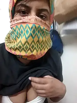 Snapshot of Shazfairy chatting on December 15, 2025, 8:57 pm Shazfairy online show from December 15, 2025, 8:57 pm