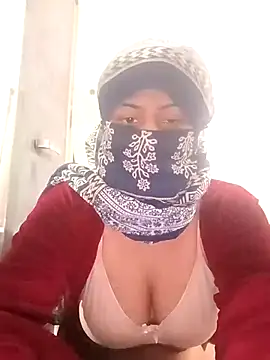 Snapshot of Shazfairy chatting on February 3, 2026, 7:41 pm Shazfairy online show from February 3, 2026, 7:41 pm