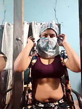 Snapshot of Shazfairy chatting on April 1, 2026, 8:17 pm Shazfairy online show from April 1, 2026, 8:17 pm