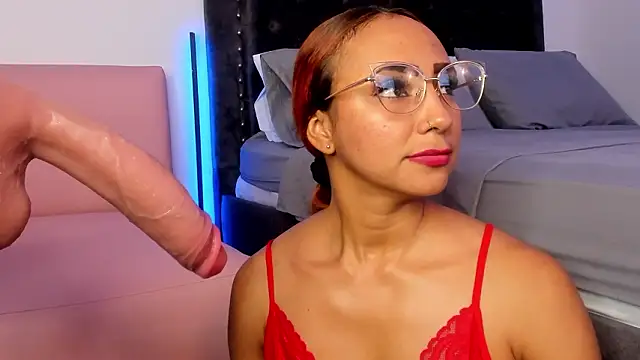 Kelseyfoxy  online show from March 17, 2026, 1:25 pm