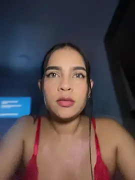 Snapshot of Valery_lux16 chatting on May 30, 2026, 11:13 pm Valery lux16 online show from May 30, 2026, 11:13 pm