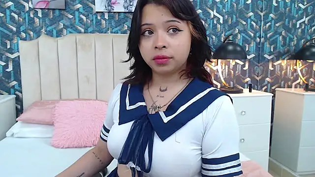 ScarlettMusee online show from October 5, 2025, 12:31 am