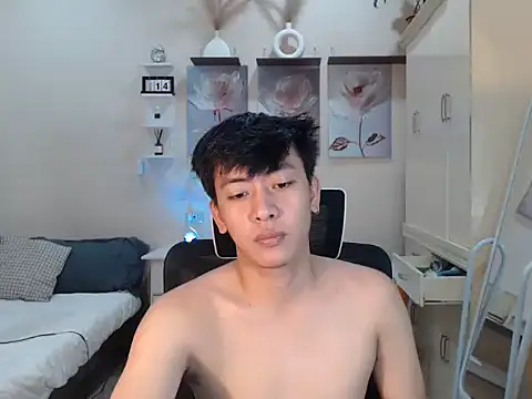 niel cumshow online show from November 15, 2025, 5:27 am