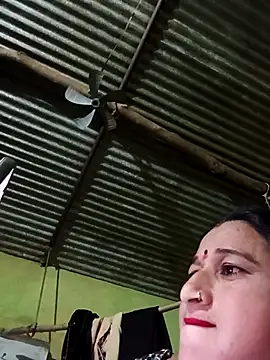 Snapshot of Haliya88 chatting on December 4, 2025, 3:43 pm Haliya88 online show from December 4, 2025, 3:43 pm