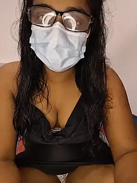 Snapshot of sexybolegirl chatting on July 21, 2026, 5:48 pm sexybolegirl online show from July 21, 2026, 5:48 pm