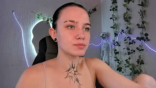 Snapshot of Elastikisss chatting on July 25, 2026, 9:29 am Elastikisss online show from July 25, 2026, 9:29 am