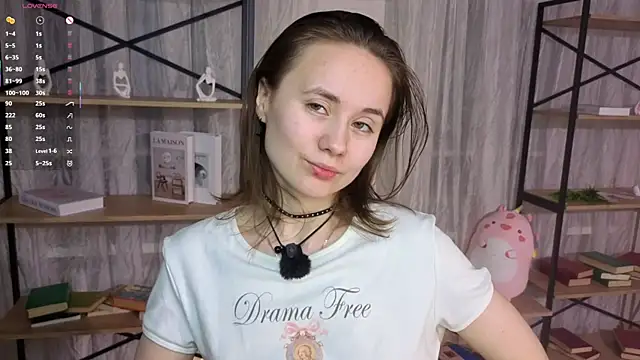 Snapshot of Crysta1Eva_ chatting on May 2, 2026, 8:14 pm Crysta1Eva online show from May 2, 2026, 8:14 pm