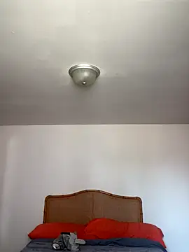 mrpeke online show from October 18, 2025, 3:02 pm