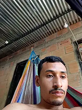 tumoreno23 online show from September 21, 2025, 5:36 pm