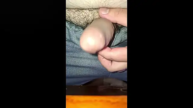 Snapshot of Ferxxhux chatting on October 2, 2025, 6:48 pm Ferxxhux online show from October 2, 2025, 6:48 pm