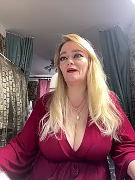 Sweet-blonde online show from February 5, 2026, 9:14 am