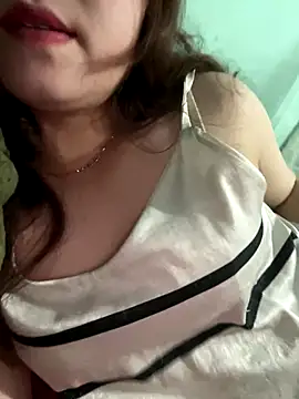 Lusi-sexy online show from September 24, 2025, 7:01 am