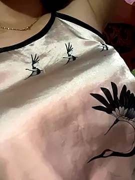 Lusi-sexy online show from September 30, 2025, 6:51 am