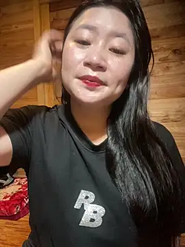 violet-00 online show from February 24, 2026, 1:36 am