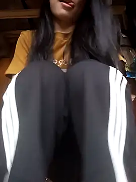 Suny babyy online show from September 29, 2025, 1:22 am