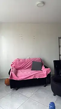 Selene Wings22 online show from January 18, 2026, 8:01 pm