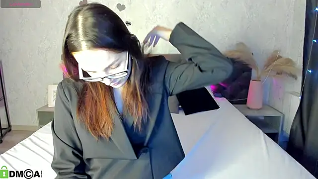 Snapshot of violla_shake chatting on October 19, 2025, 9:04 pm violla shake online show from October 19, 2025, 9:04 pm