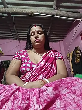 reya743 online show from November 27, 2025, 3:58 pm