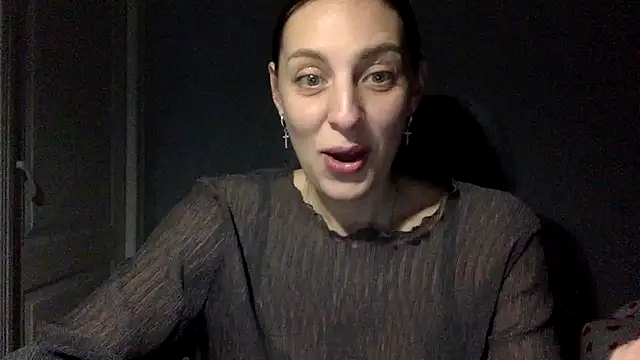 Myronell online show from October 15, 2025, 5:35 pm