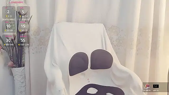 lizi- online show from October 8, 2025, 11:19 am