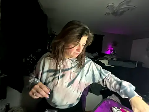 88heygirlhey88 online show from November 7, 2025, 4:56 am