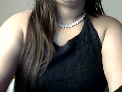 Snapshot of Aaliya02 chatting on September 29, 2025, 1:22 am Aaliya02 online show from September 29, 2025, 1:22 am