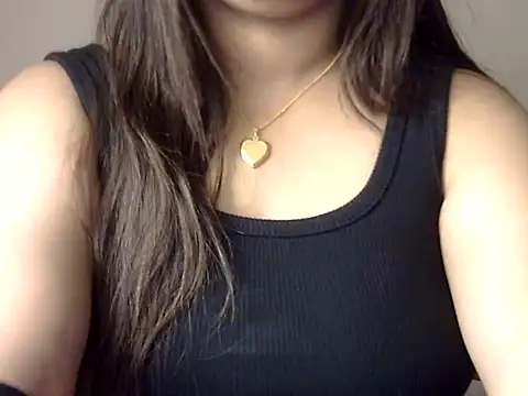 Snapshot of Aaliya02 chatting on October 19, 2025, 4:57 am Aaliya02 online show from October 19, 2025, 4:57 am