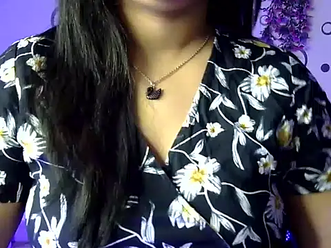 Snapshot of Aaliya02 chatting on March 1, 2026, 5:53 am Aaliya02 online show from March 1, 2026, 5:53 am