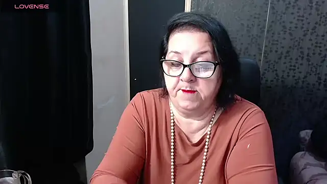 Snapshot of MissSanjanne chatting on May 9, 2026, 7:52 pm MissSanjanne online show from May 9, 2026, 7:52 pm