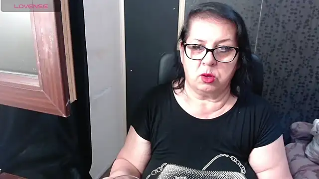 Snapshot of MissSanjanne chatting on June 6, 2026, 2:11 pm MissSanjanne online show from June 6, 2026, 2:11 pm