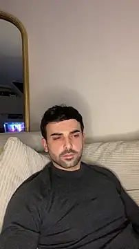 eauminerale online show from February 21, 2026, 11:17 pm