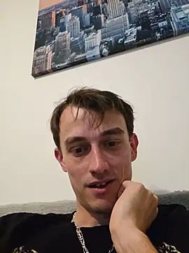 Snapshot of Chrisou73 chatting on June 11, 2026, 7:34 pm Chrisou73 online show from June 11, 2026, 7:34 pm