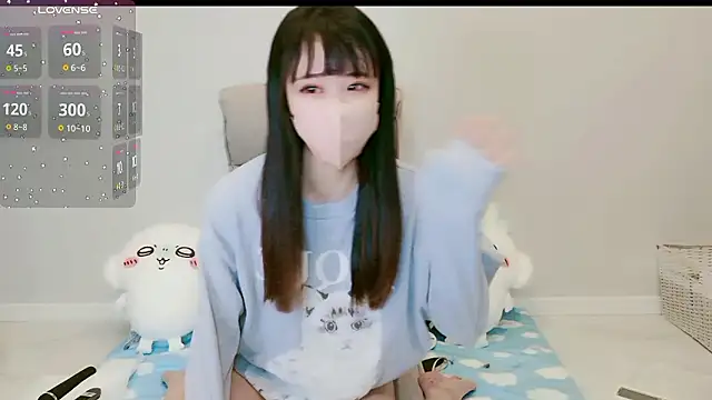 Misaki xe  online show from November 27, 2025, 2:41 pm