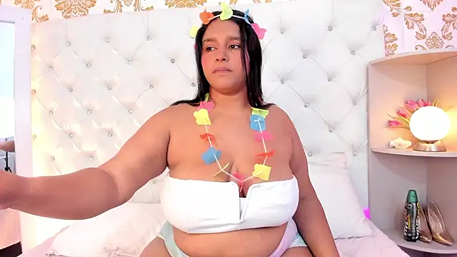 afrodita-Stone online show from November 4, 2025, 3:05 am