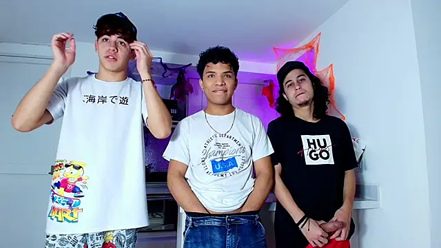 latin naughty boys online show from October 19, 2025, 5:30 am