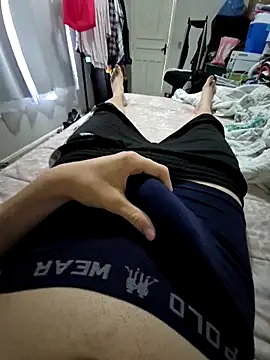 Salsicha244 online show from November 2, 2025, 10:06 am