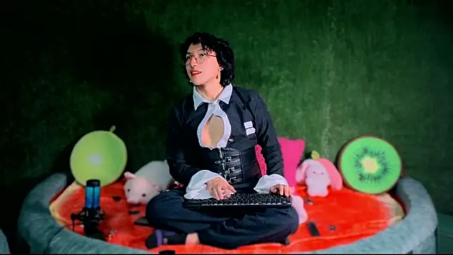 -BlueOpal- online show from October 22, 2025, 7:02 pm