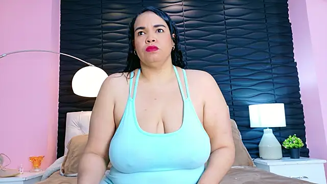 Snapshot of Valery_Nasty__ chatting on October 4, 2025, 6:06 pm Valery Nasty online show from October 4, 2025, 6:06 pm