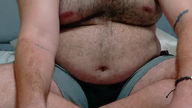 big bearr online show from November 15, 2025, 10:48 pm