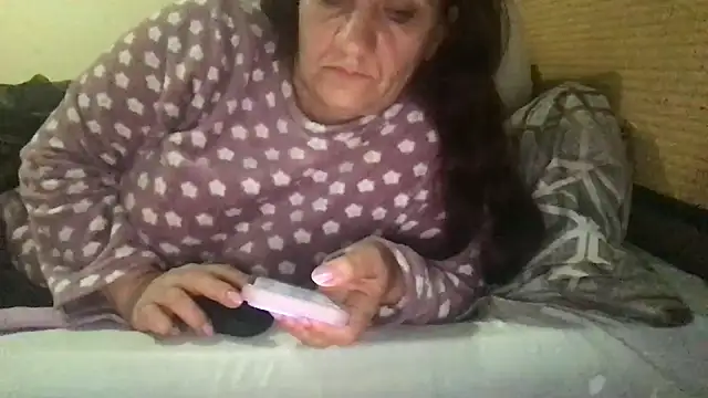 paula19800 online show from November 23, 2025, 10:15 am