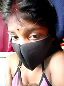 Cuty kinjal online show from October 13, 2025, 9:15 pm